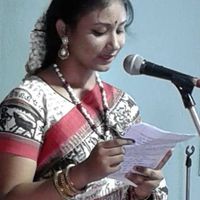 বৃষ্টিলেখায় মেঘবালিকা